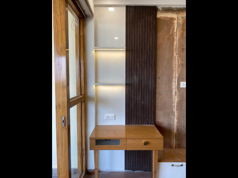 Golden house 04