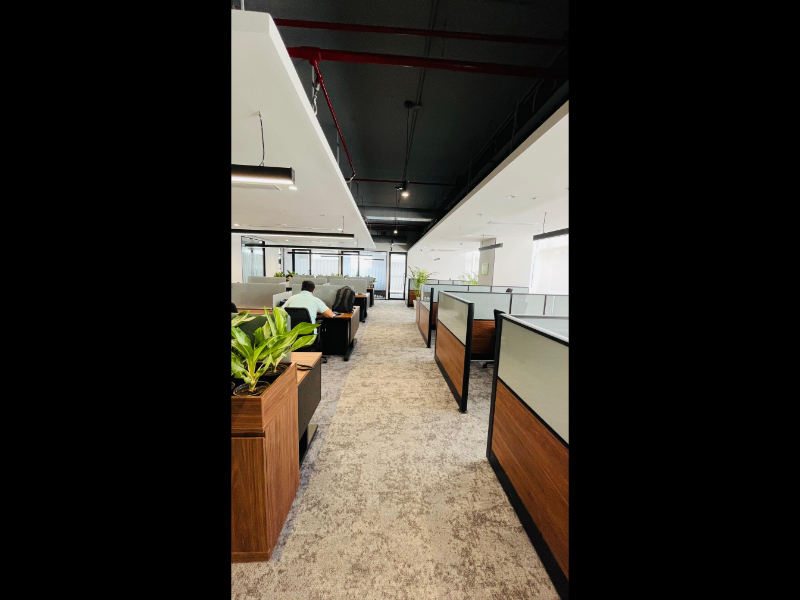 WORKHALL 02